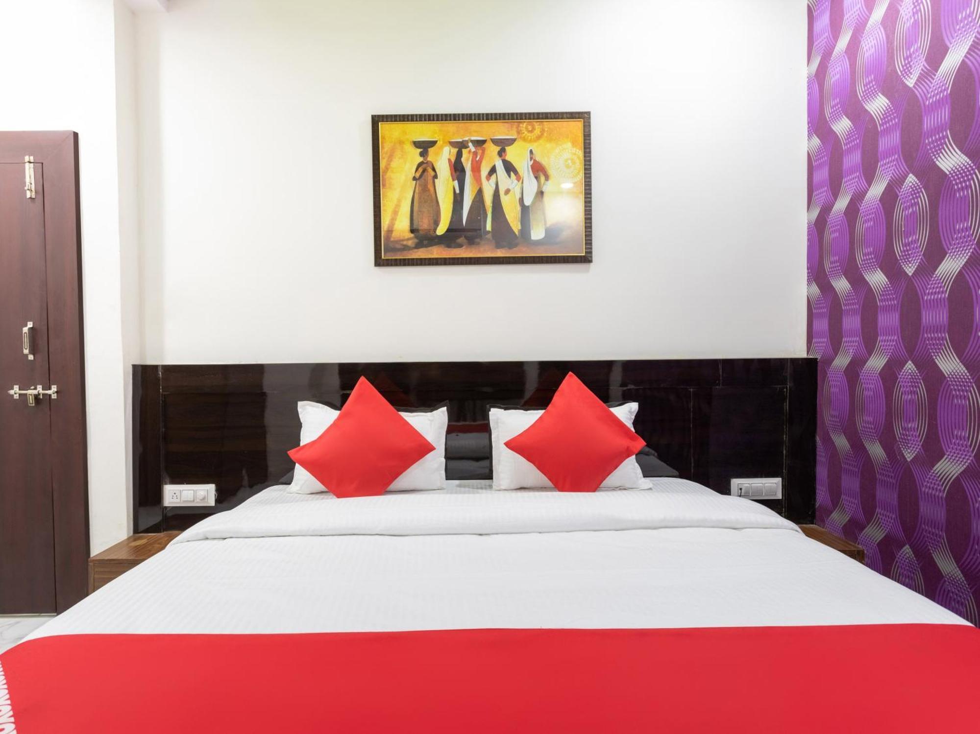 Hotel O Savitri Regency Bhopál Kültér fotó
